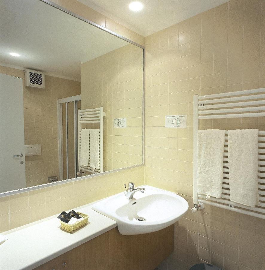 Rosanna 3 Stelle Superior Hotel